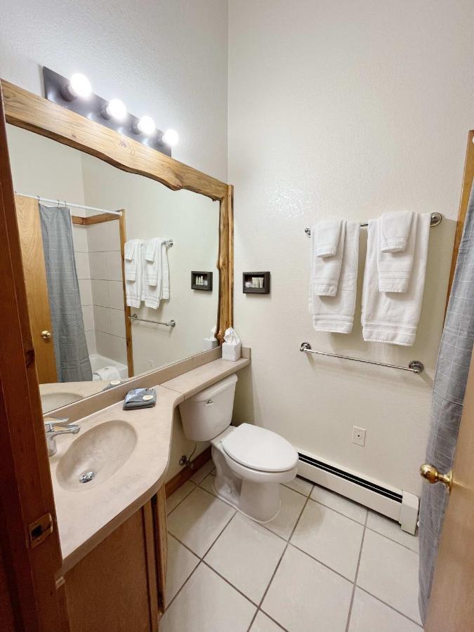 Cozy Cabin Close To Downtown Woodland Park Bagian luar foto